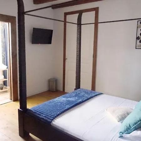 La Tour De Coron 3* Belley