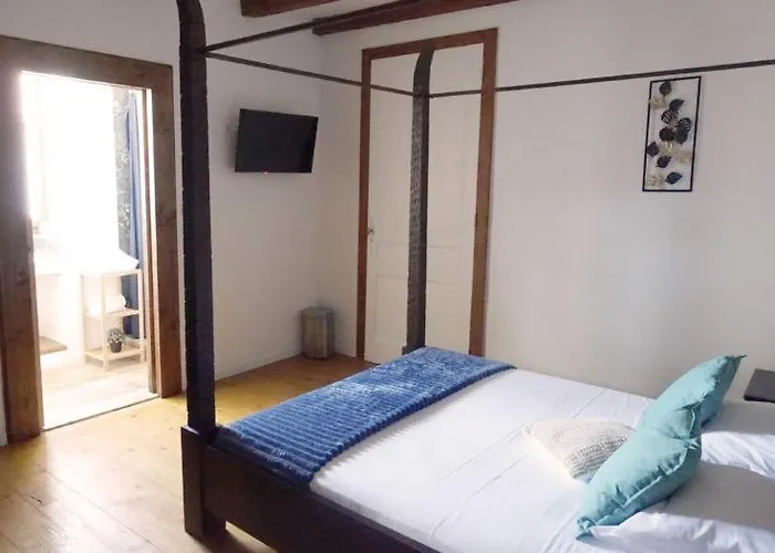 La Tour De Coron 3* Belley