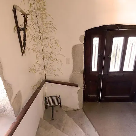 La Tour De Coron Guest house